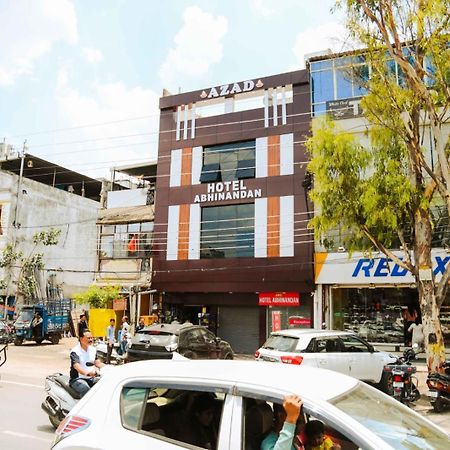 Hotel Abhinandan Indore Exterior photo