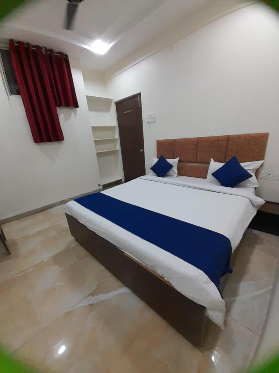 Hotel Abhinandan Indore Exterior photo